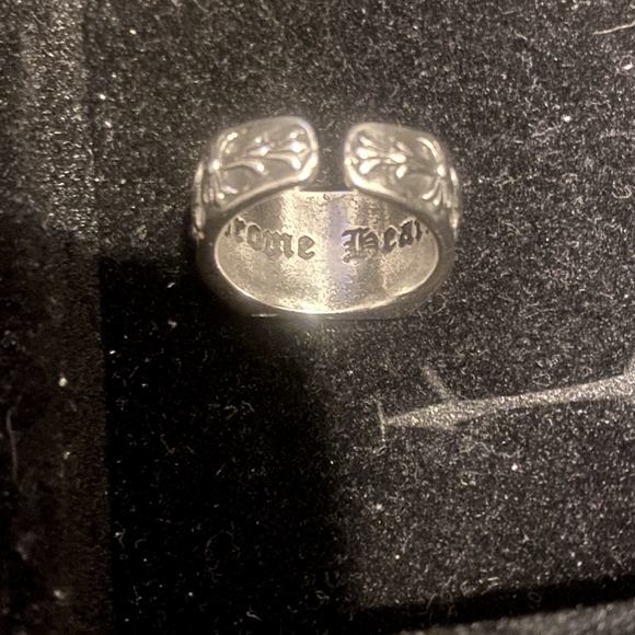 Chrome Hearts Silver Medallion Cross Ring size 8 - Picture 3 of 10